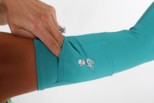 turquoise sleeve pocket